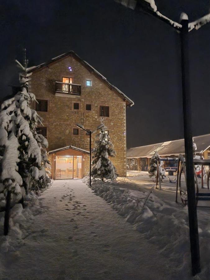 Hotel Margjeka Valbonne Exterior foto